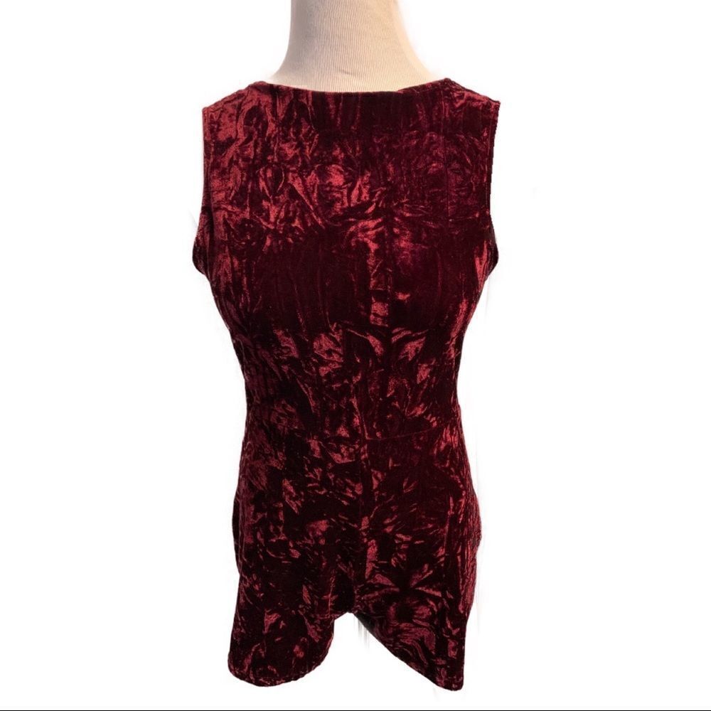 Maroon Velvet Open Back Sleeveless Romper Sz L